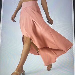 MEDIUM    HALARA HIGH LOW RUFFLE LIKE  2 IN 1 FLOWY MAXI SKIRT